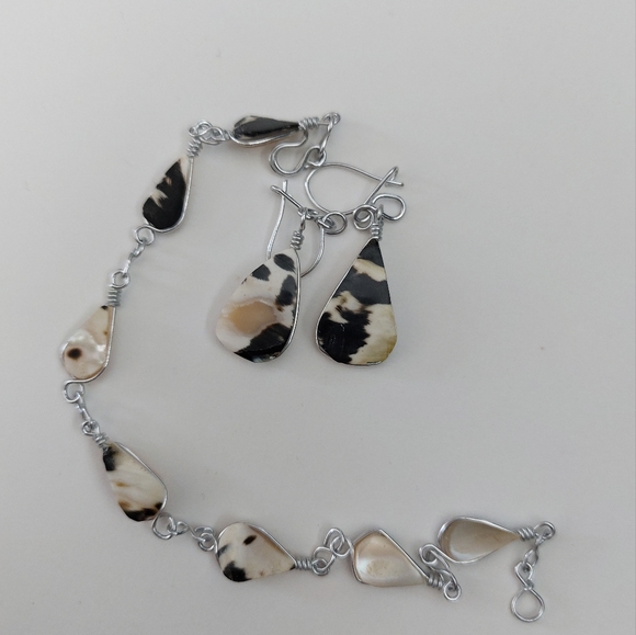 Jewelry Sets - Picture 4 of 4